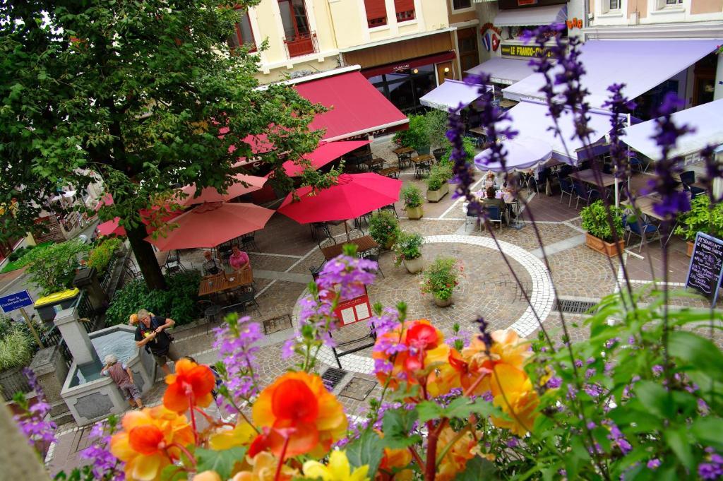 Hotel L'Oasis Évian-les-Bains Esterno foto