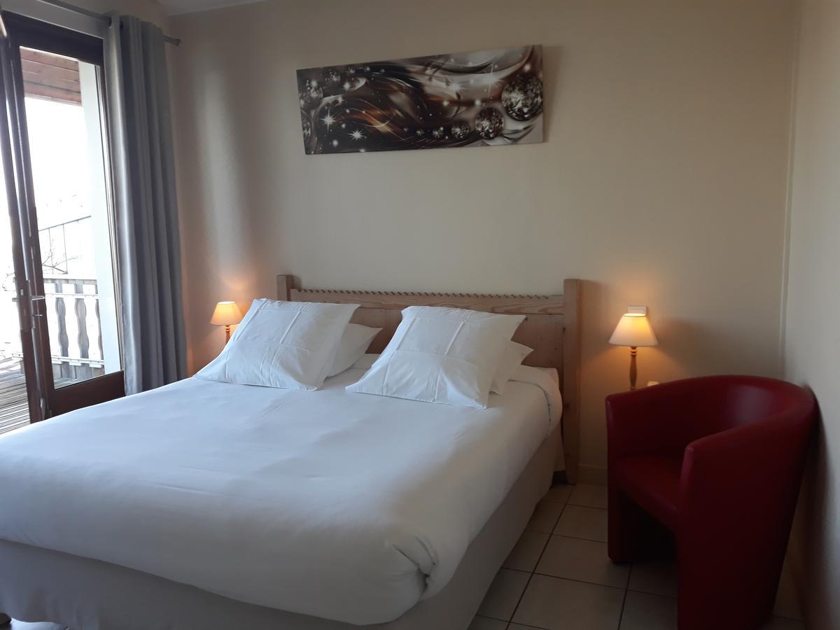 Hotel L'Oasis Évian-les-Bains Esterno foto