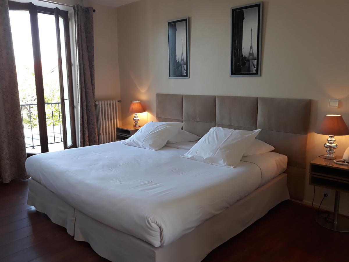 Hotel L'Oasis Évian-les-Bains Esterno foto