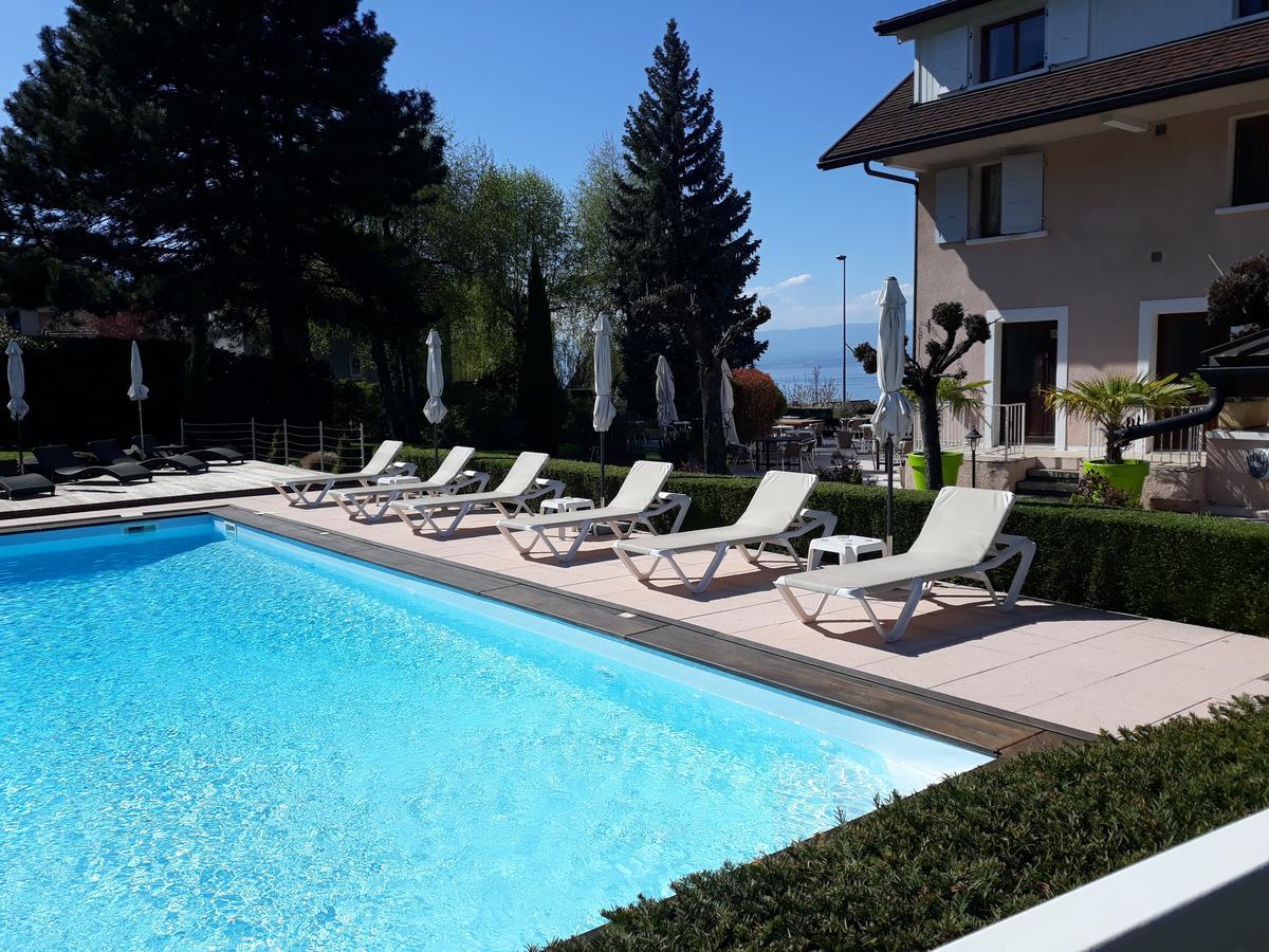 Hotel L'Oasis Évian-les-Bains Esterno foto