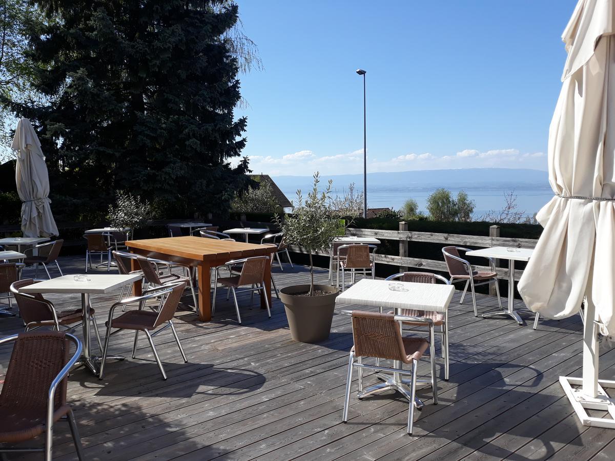 Hotel L'Oasis Évian-les-Bains Esterno foto