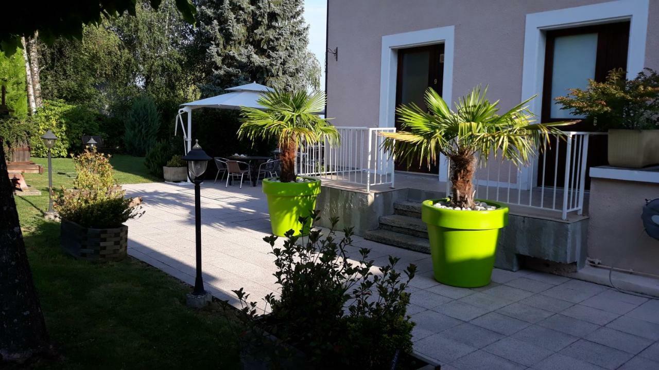 Hotel L'Oasis Évian-les-Bains Esterno foto
