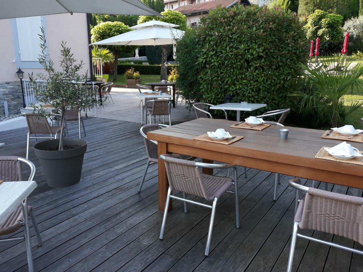 Hotel L'Oasis Évian-les-Bains Esterno foto
