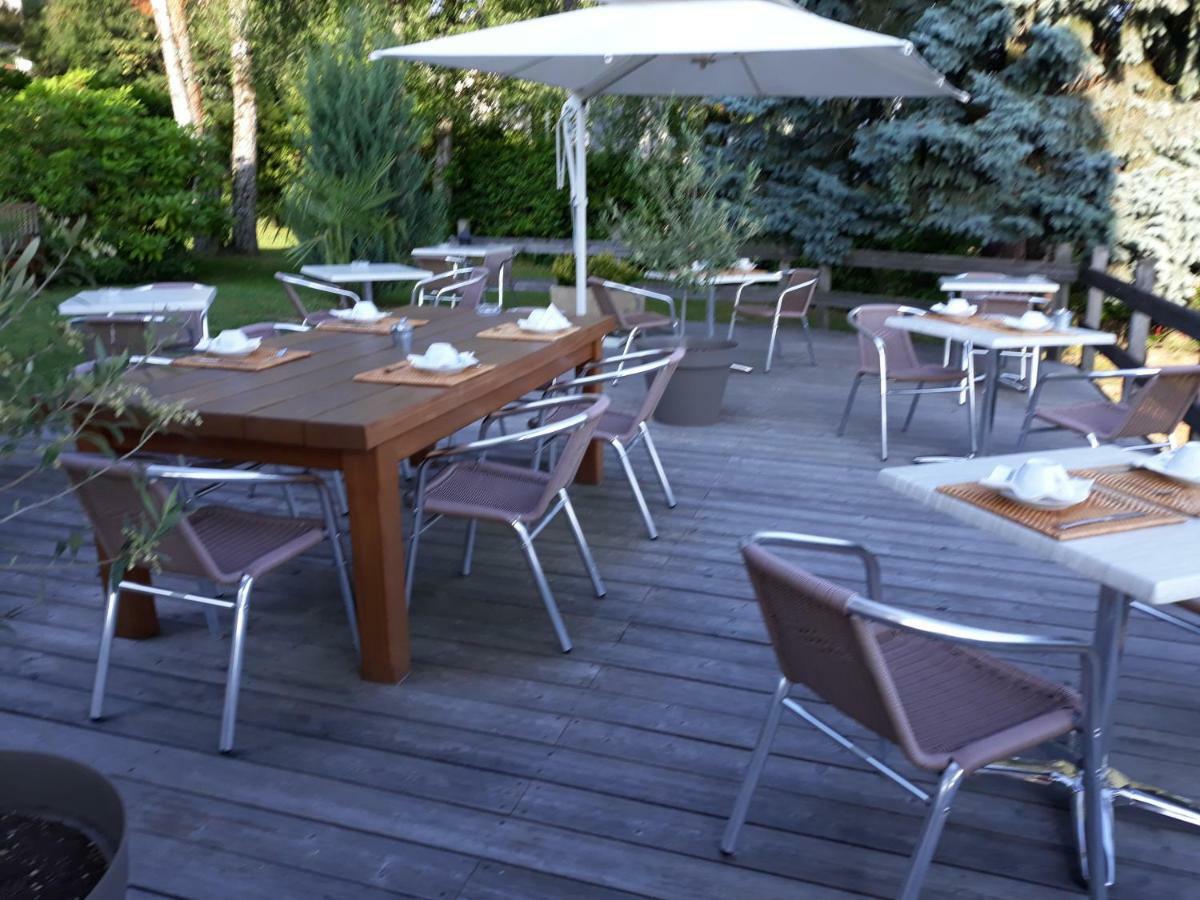 Hotel L'Oasis Évian-les-Bains Esterno foto