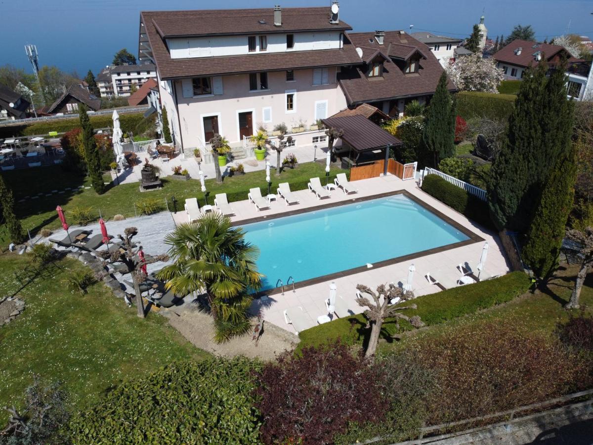 Hotel L'Oasis Évian-les-Bains Esterno foto
